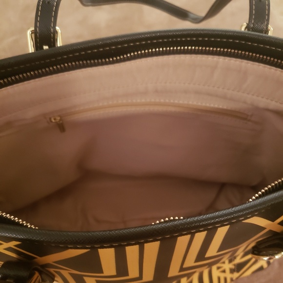 Art Deco Pattern Leather Zip Up Shoulder Purse - Picture 5 of 6